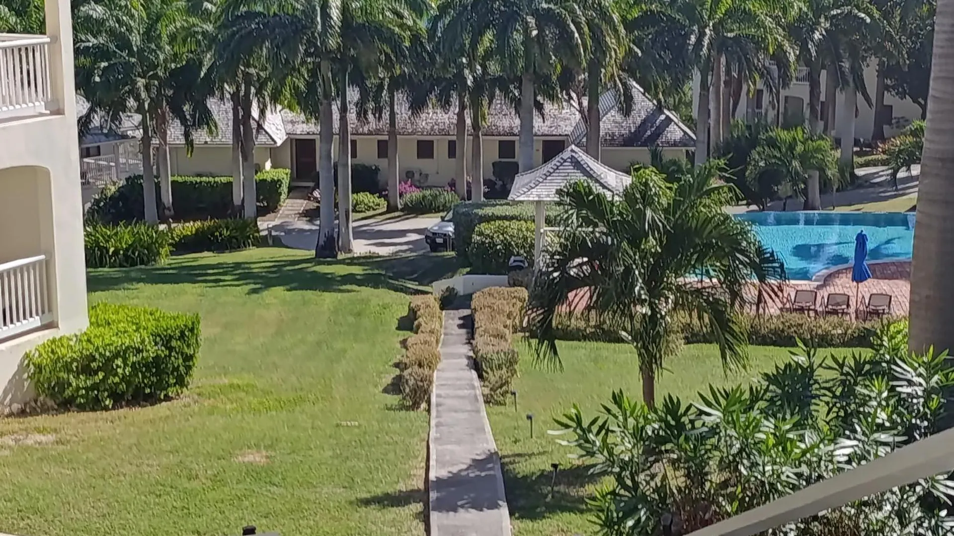 Villa Beautiful 2 Bedroom Beach House - Nonsuch Bay